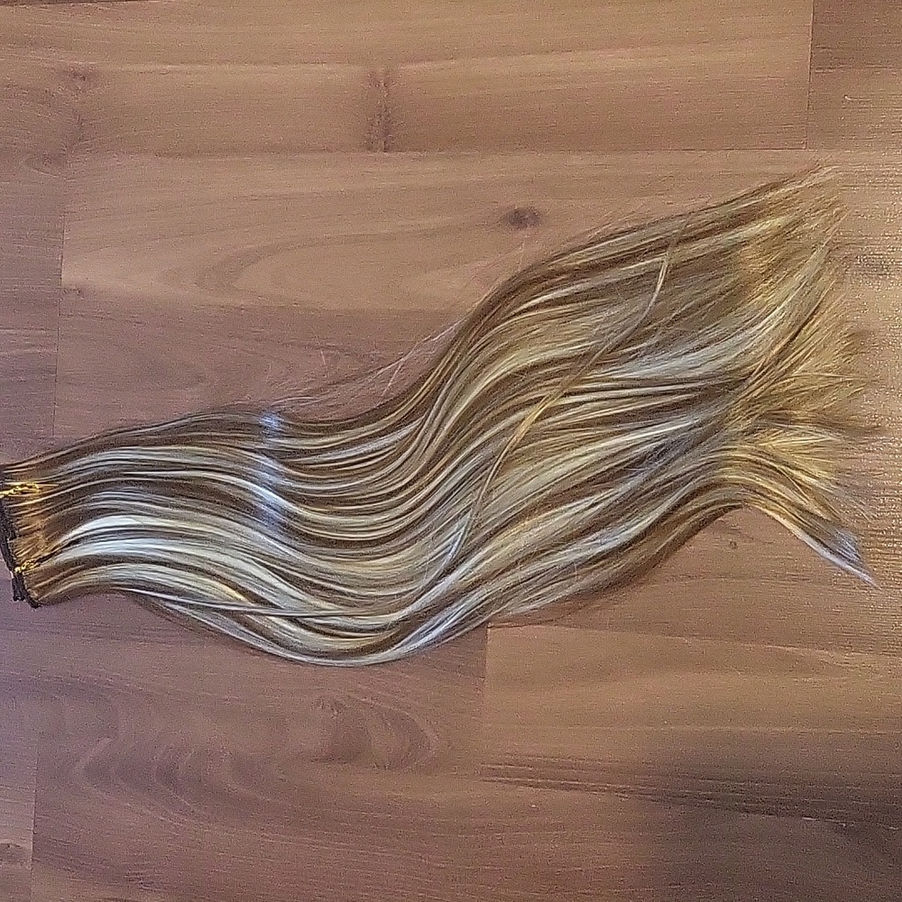 22 inch extensions- 6 pieces